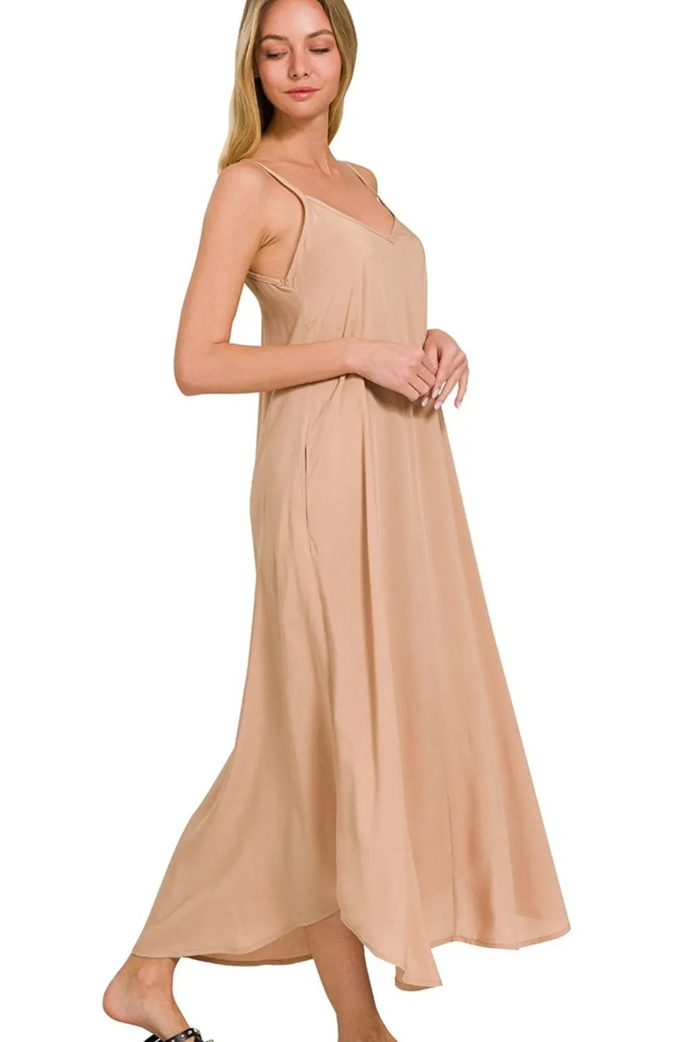 Zenana Woven Arc Hem Cami Dress With Flowy Pockets dd7c806f-a1c9-4fa3-bfa8-e8b1c4eb33ea-Max-Origin