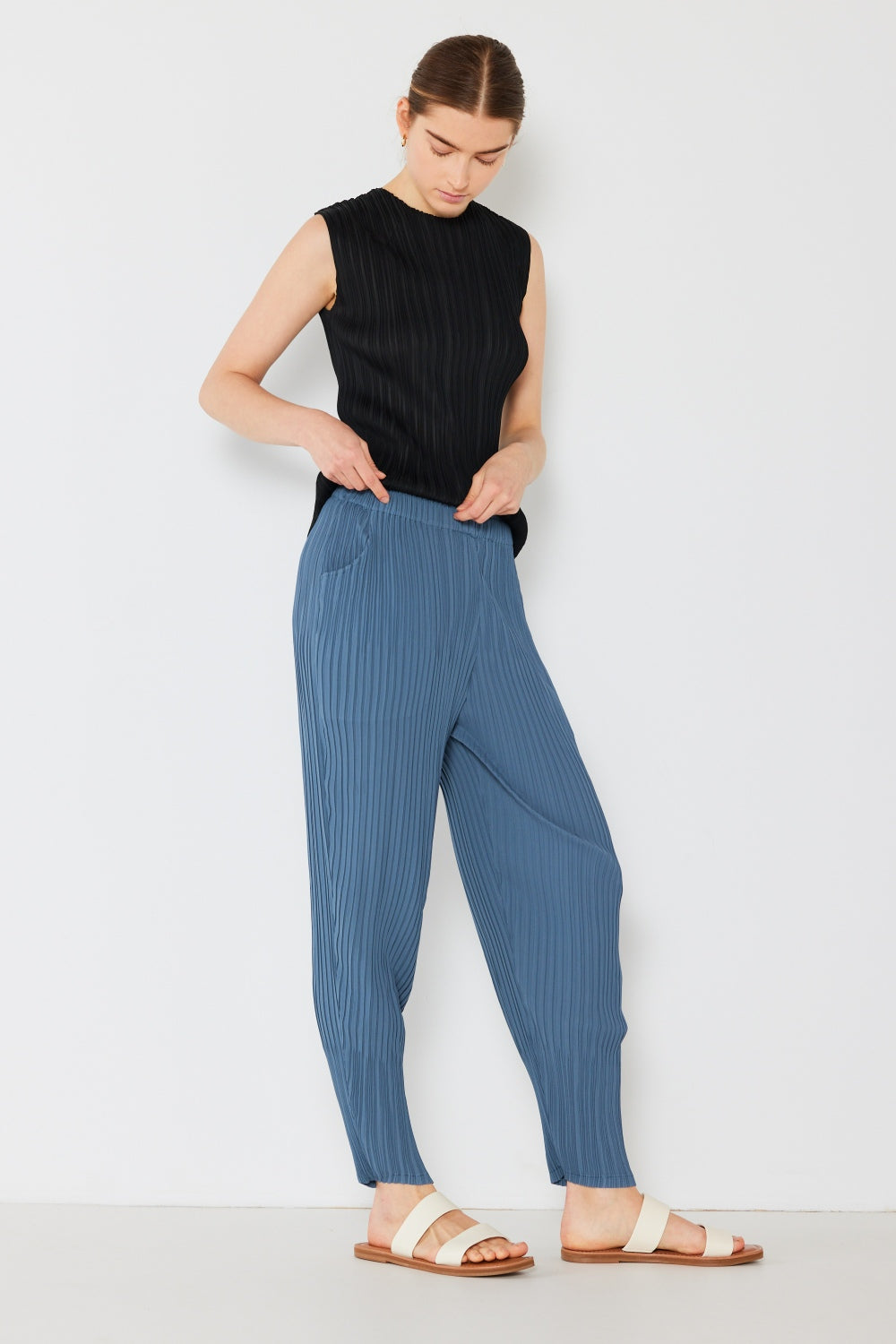 Marina West Swim Pleated Relaxed-Fit Slight Drop Crotch Jogger Marina West Swim Pleated Relaxed-Fit Slight Drop Crotch Jogger - TopFashionHQ