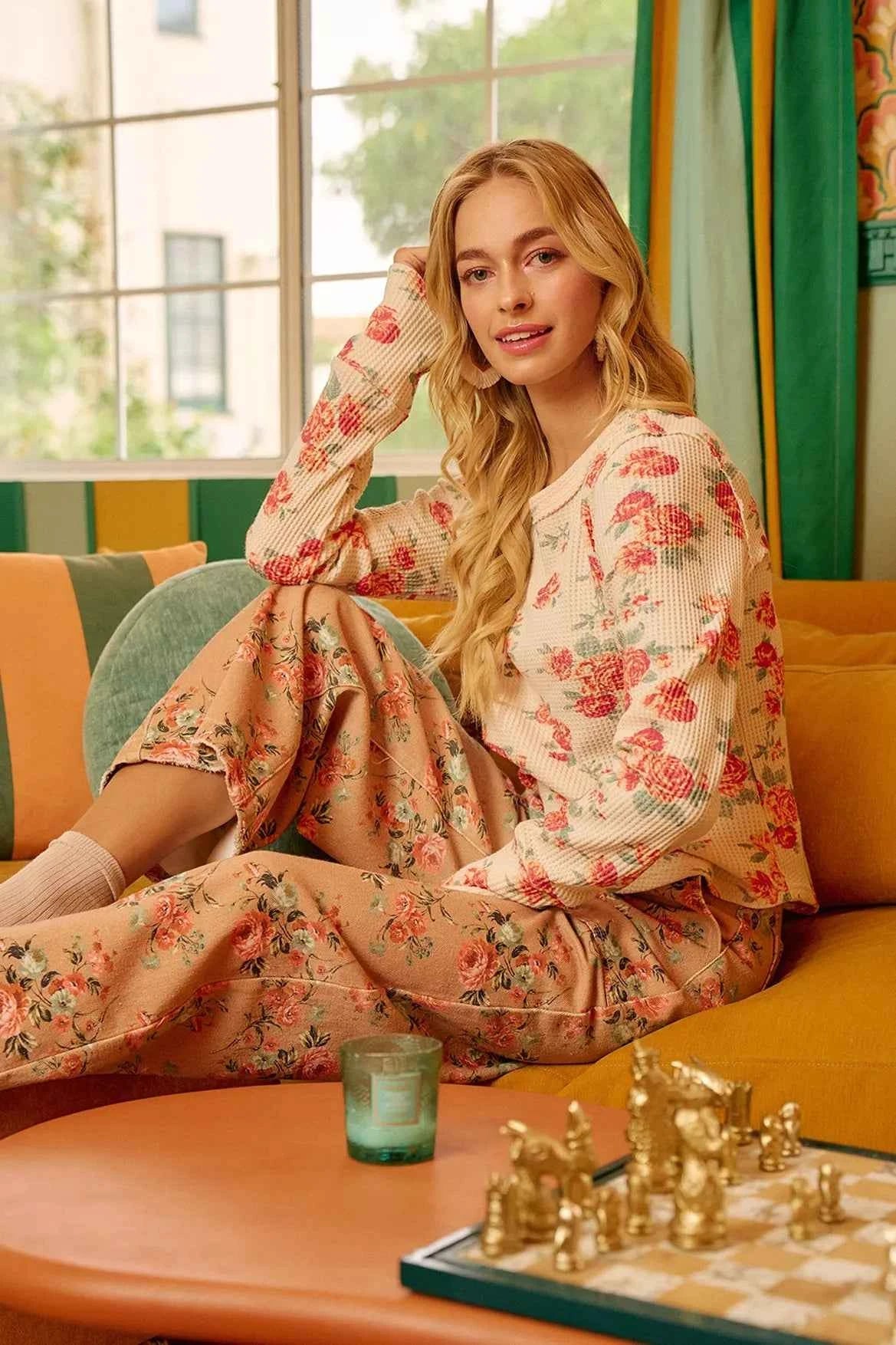 BiBi Floral Print Washed Waffle Thermal Top With Thumb BiBi Floral Print Washed Waffle Thermal Top With Thumb