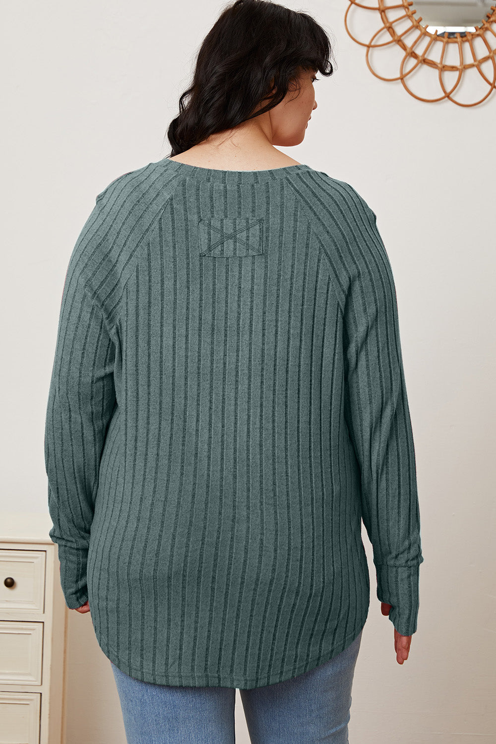 Basic Bae Full Size Ribbed Thumbhole Sleeve T-Shirt Basic Bae Full Size Ribbed Thumbhole Sleeve T-Shirt - TopFashionHQ