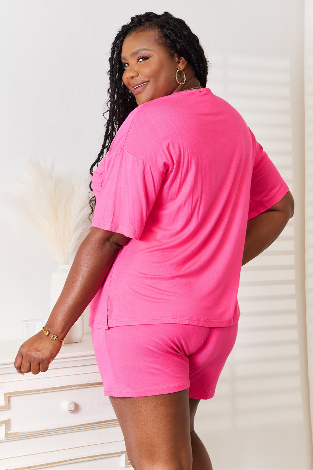 Basic Bae Full Size Soft Rayon Half Sleeve Top and Shorts Set Basic Bae Full Size Soft Rayon Half Sleeve Top and Shorts Set - TopFashionHQ