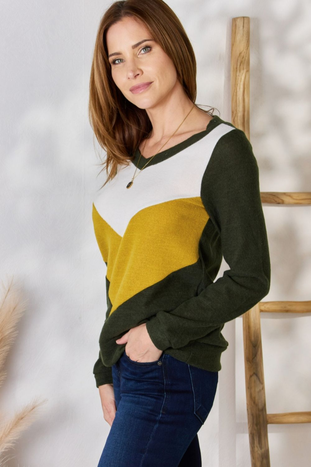 Hailey & Co Full Size Colorblock V-Neck Blouse Hailey & Co Full Size Colorblock V-Neck Blouse - TopFashionHQ