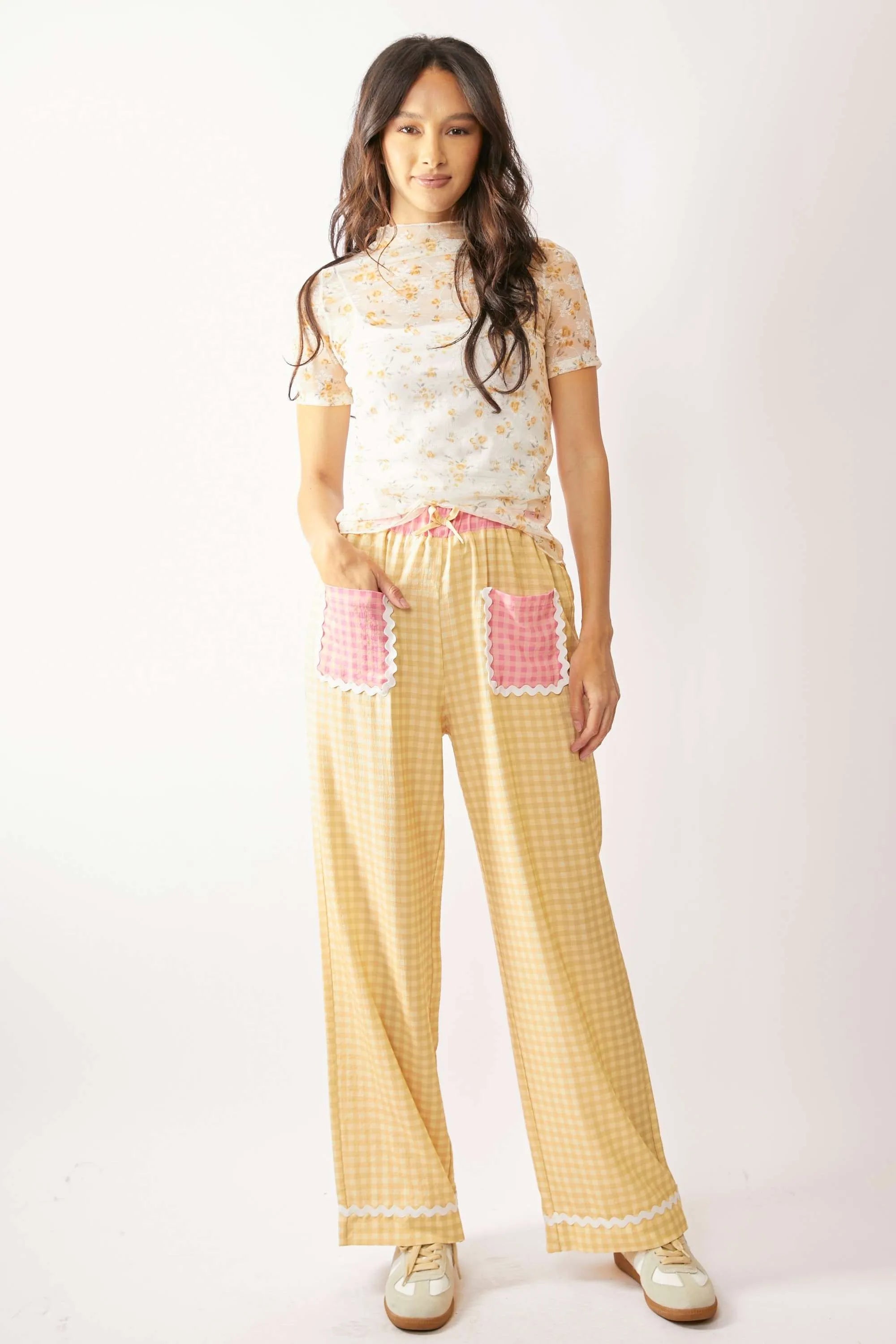 Davi & Dani Loose Turtle Neck Lace Mesh Lace Sheer Top e3a376df26a84b97ae42e43df118da71-Max-Origin