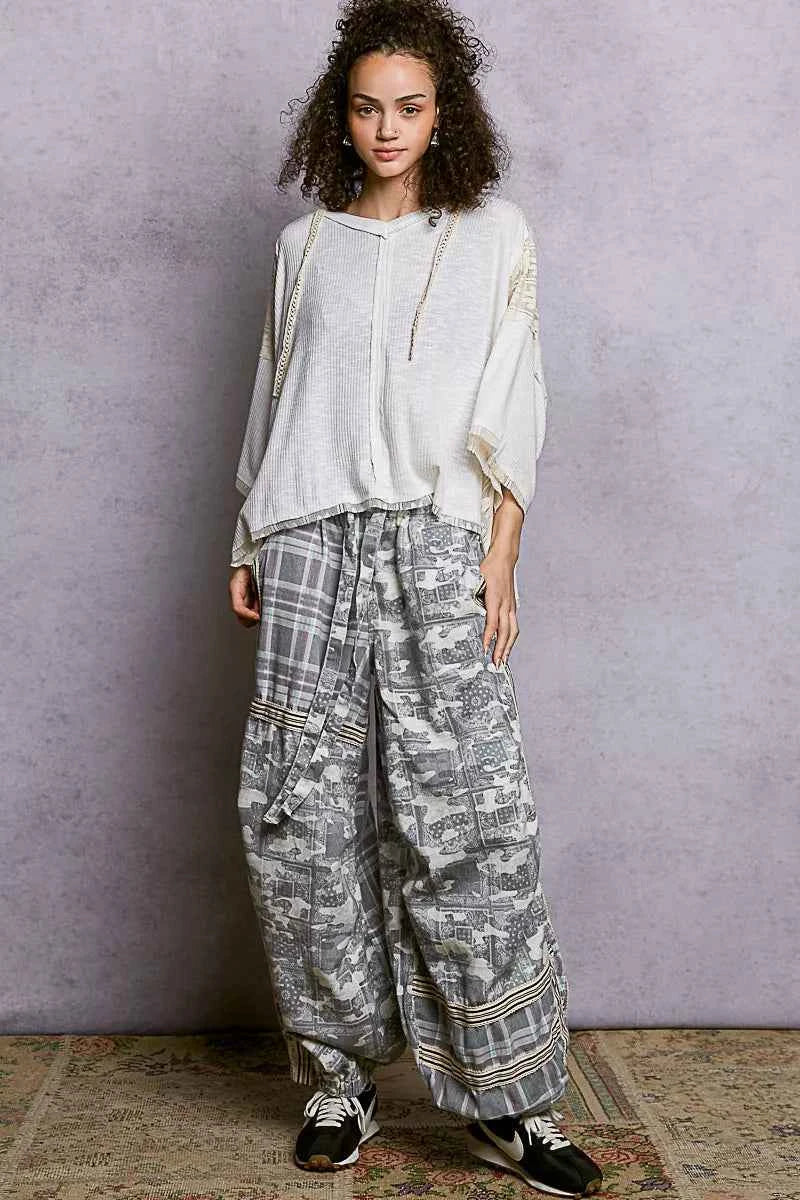 POL Short Sleeve Hoodie Top with Lace Detail POL Short Sleeve Hoodie Top with Lace Detail