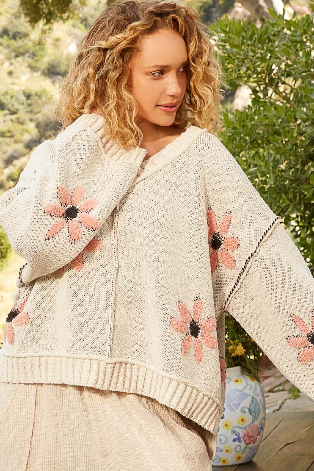 POL V-Neck Floral Pattern Chenille Sweater POL V-Neck Floral Pattern Chenille Sweater - TopFashionHQ