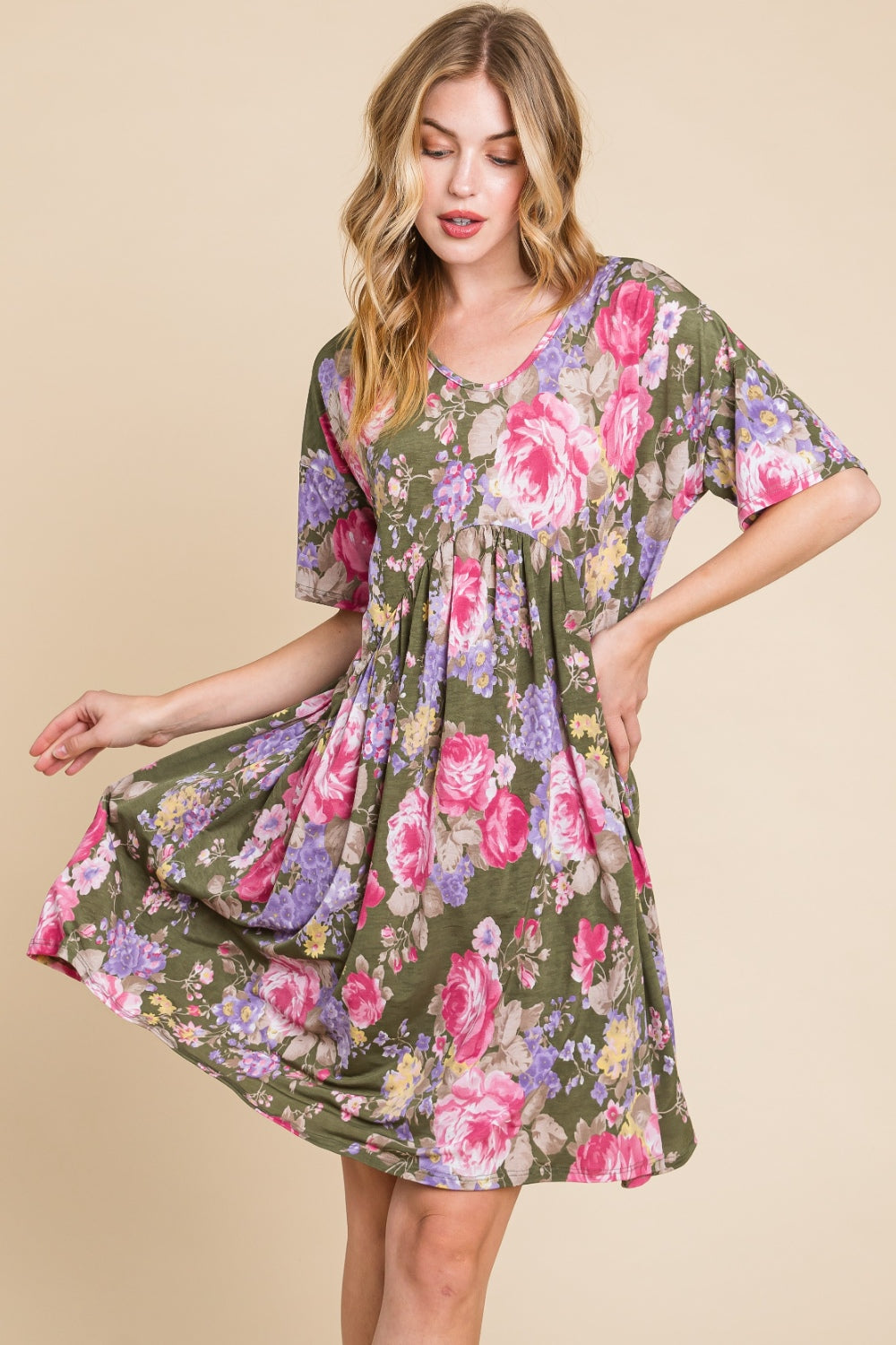 BOMBOM Flower Print V-Neck Ruched Dress BOMBOM Flower Print V-Neck Ruched Dress - TopFashionHQ