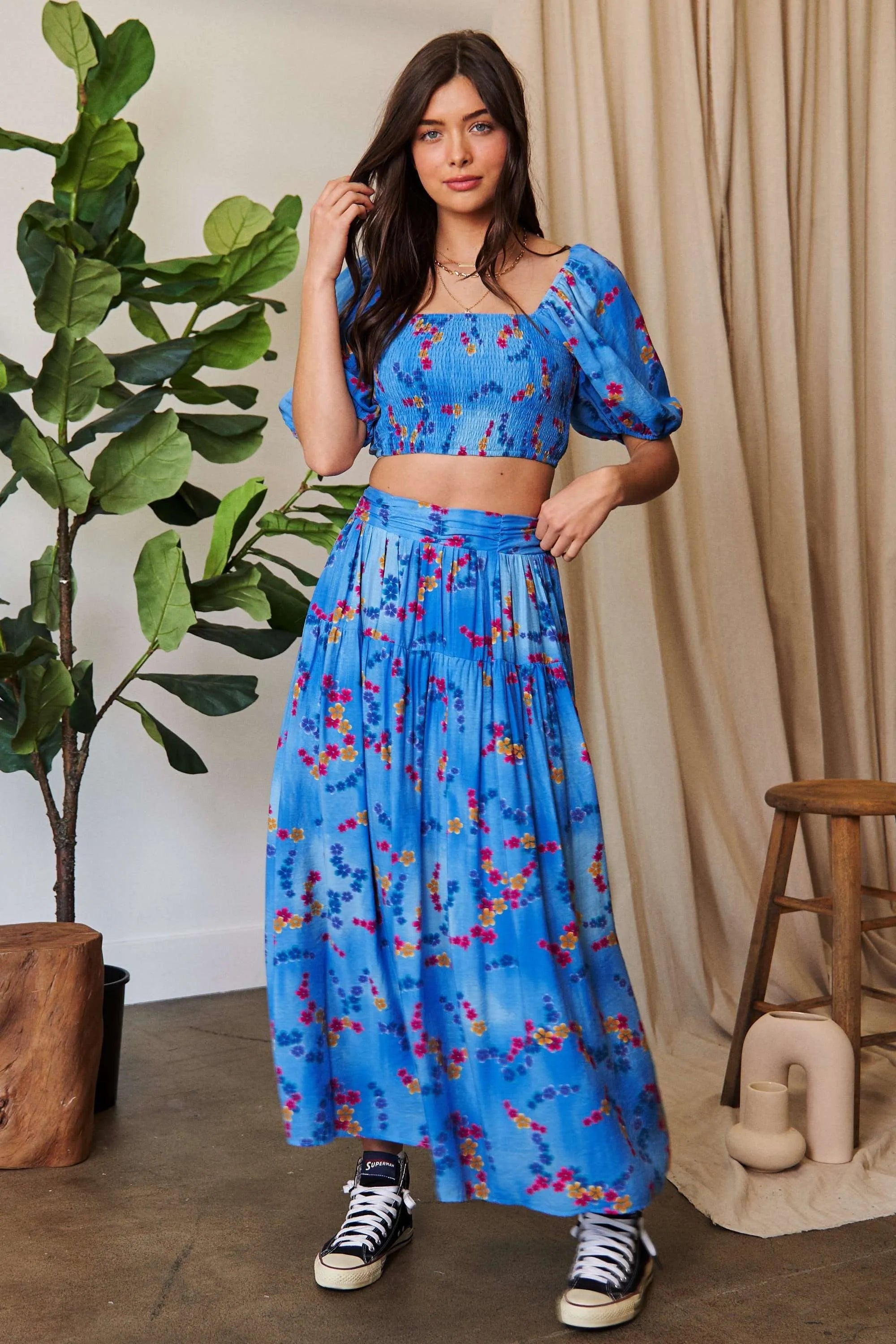 Davi & Dani Smocing Bodice Puff Short Sleeve Printed Crop Top ed34750d1663487c8515c0f8f77ed4d1-Max-Origin