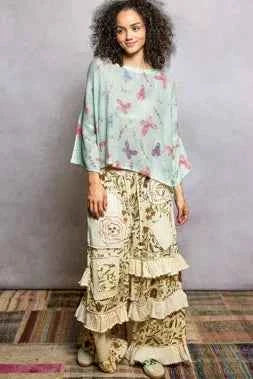 POL Butterflies Pattern Round Neck knit Top with Outseam Rolling Edge POL Butterflies Pattern Round Neck knit Top with Outseam Rolling Edge