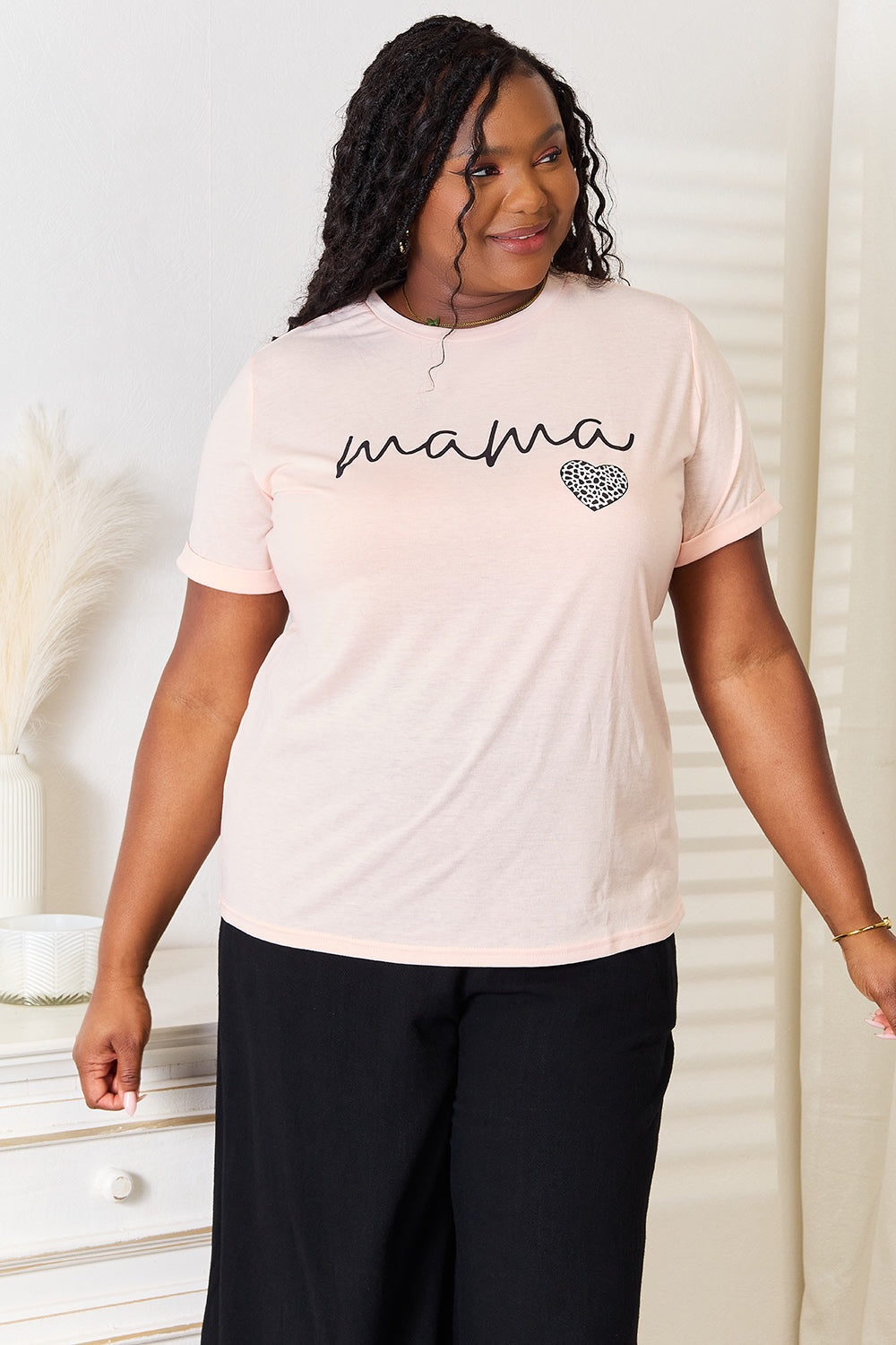 Simply Love MAMA Heart Graphic T-Shirt Simply Love MAMA Heart Graphic T-Shirt - TopFashionHQ