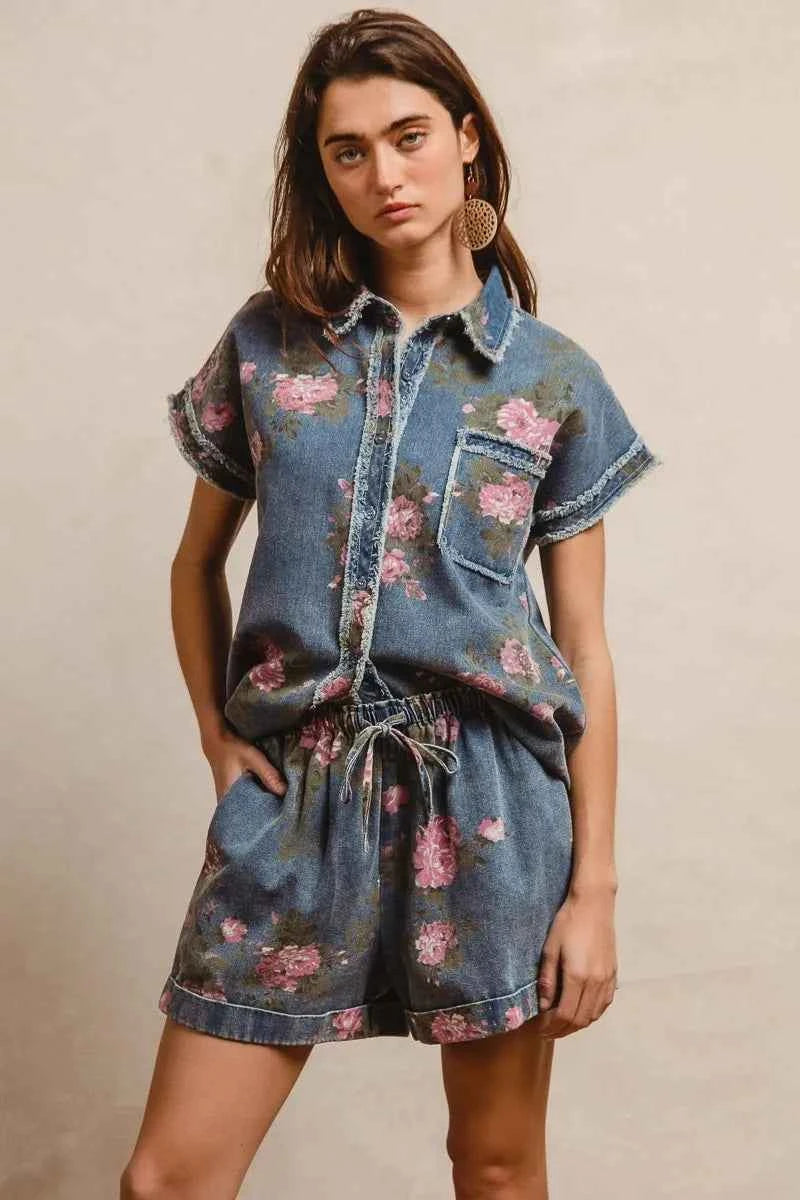 BiBi Floral Printed Denim Short Pants With Pocket BiBi Floral Printed Denim Short Pants With Pocket