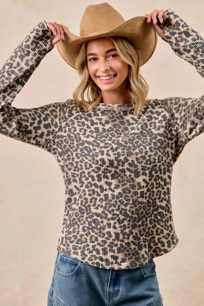 BiBi Leopard Print Washed Waffle Thermal Top with Thumb BiBi Leopard Print Washed Waffle Thermal Top with Thumb