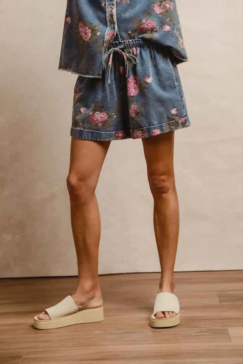 BiBi Floral Printed Denim Short Pants With Pocket BiBi Floral Printed Denim Short Pants With Pocket