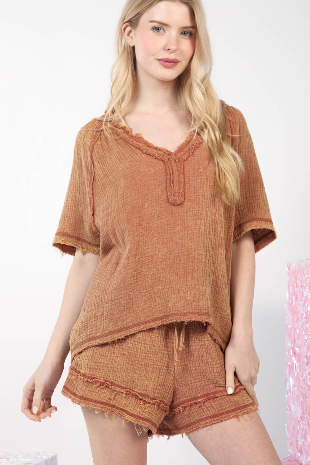 VERY J Washed Cotton Crinkle Gauze Top and Shorts Set VERY J Washed Cotton Crinkle Gauze Top and Shorts Set - TopFashionHQ