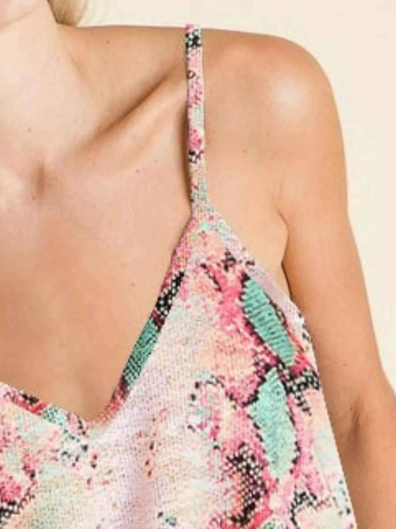 BiBi Snakeskin Low Gauge Sleeveless Top BiBi Snakeskin Low Gauge Sleeveless Top