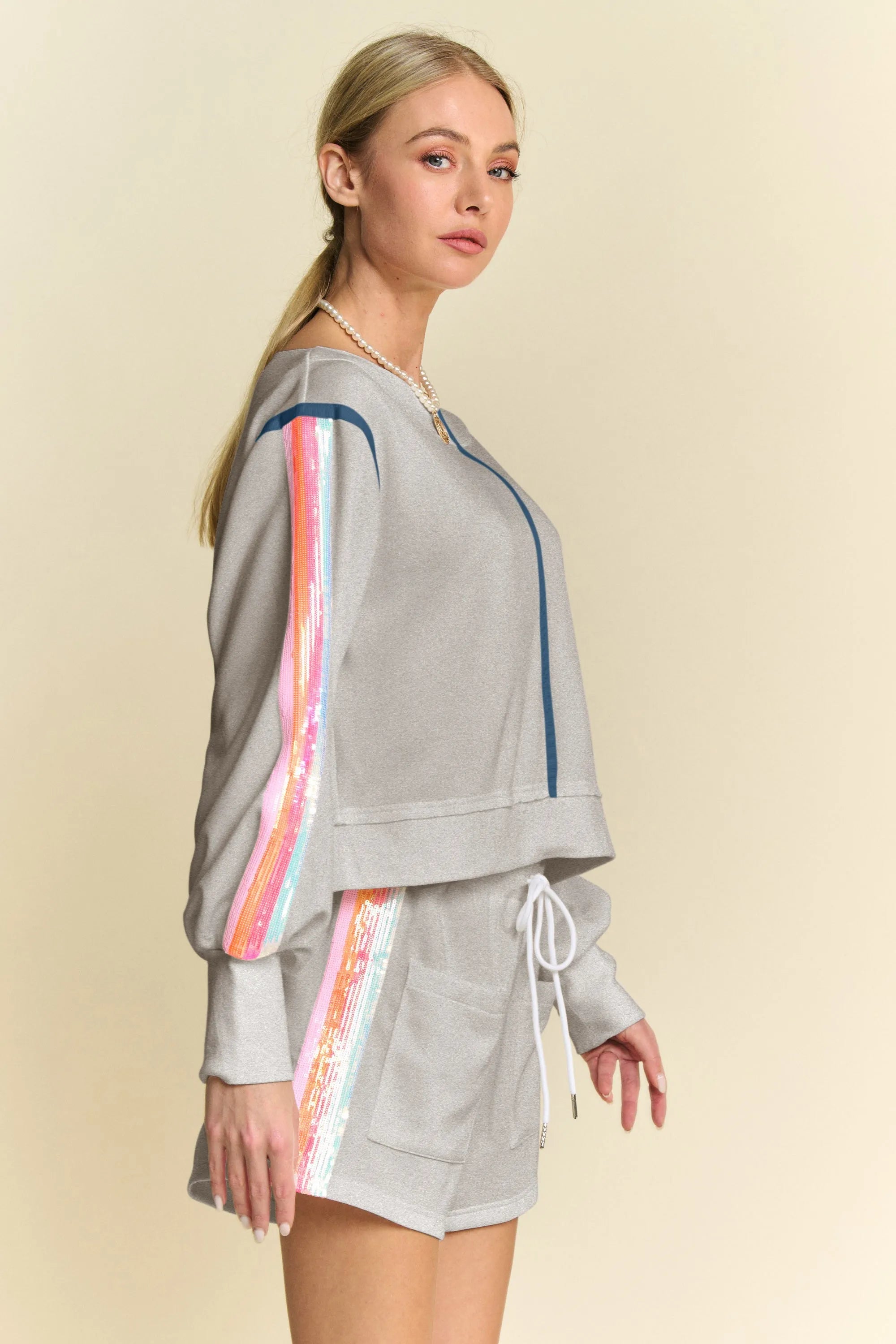 Davi & Dani Sequin Stripe Long Sleeve Top And Short Pants Set fa2abea321f749b8b5323cc64f30c0c8-Max-Origin