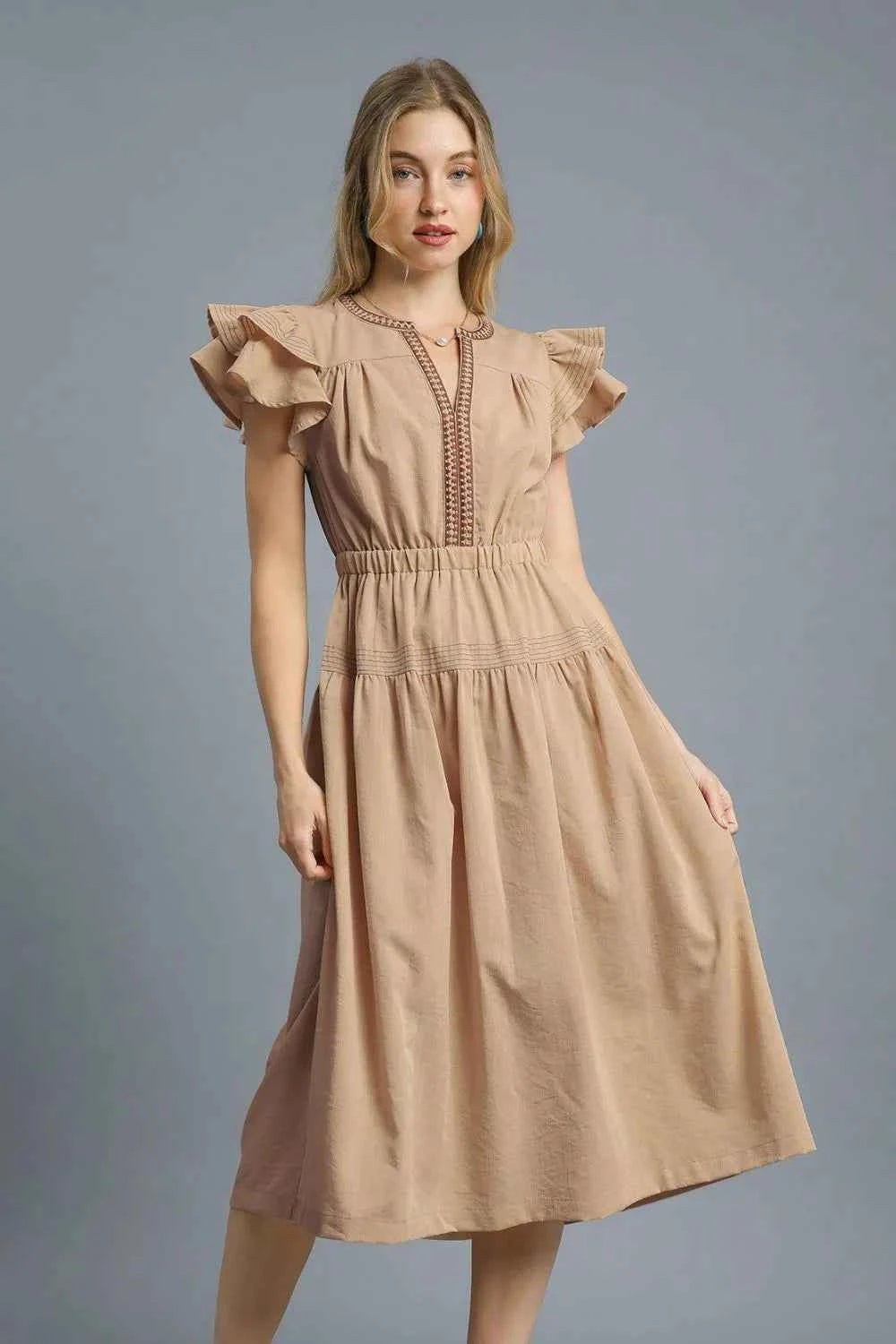 Umgee Ruffled Cap Sleeve Midi Dress with Contrast Trim Detail Umgee Ruffled Cap Sleeve Midi Dress with Contrast Trim Detail