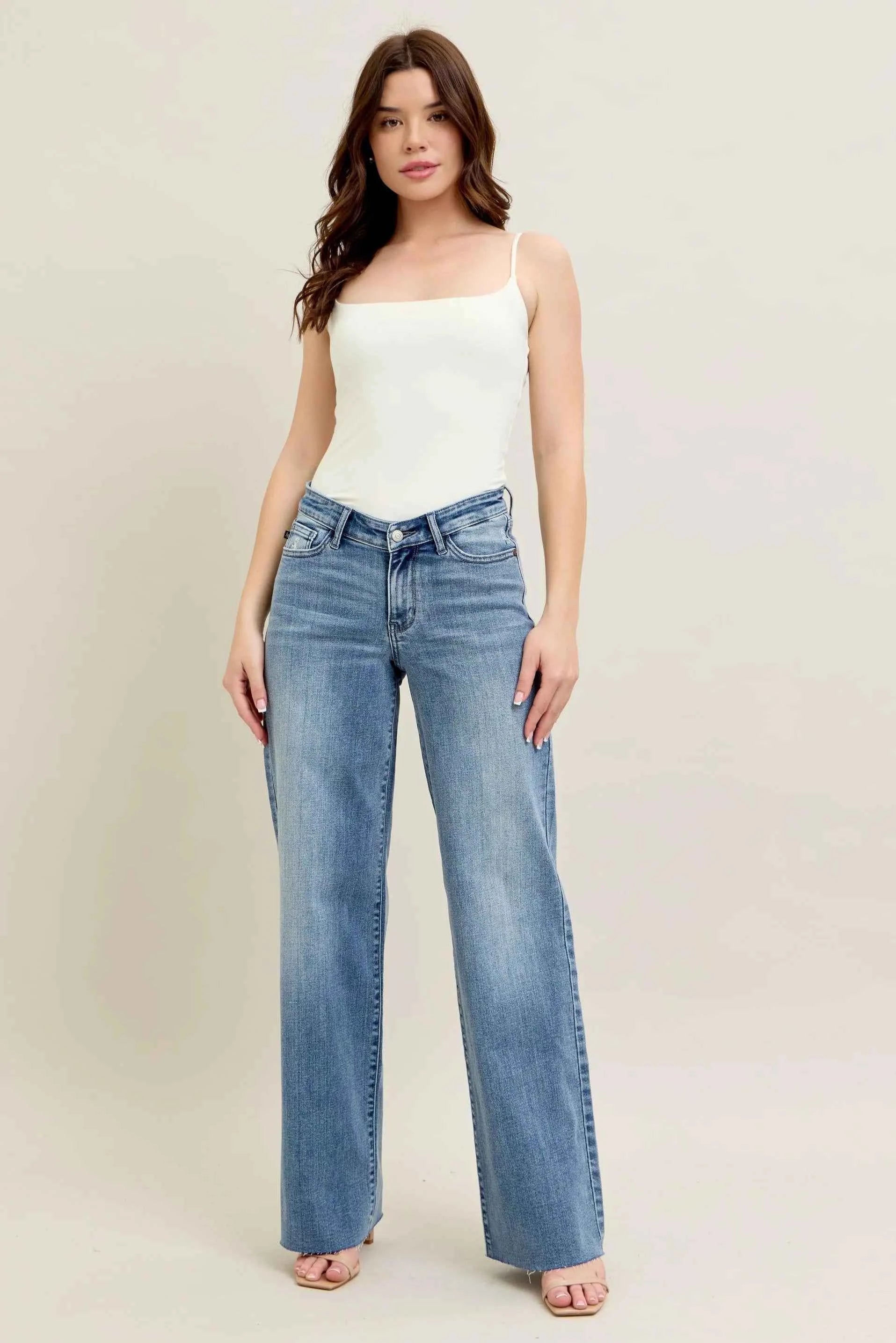 Judy Blue Full Size V - Front Baggy Jeans Plus Size Judy Blue Full Size V - Front Baggy Jeans Plus Size
