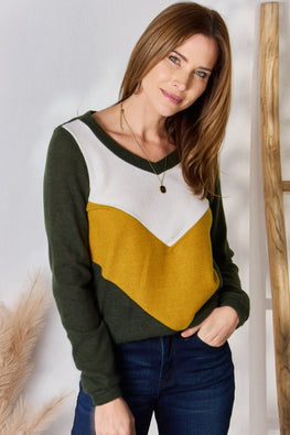 Hailey & Co Full Size Colorblock V-Neck Blouse - TopFashionHQ