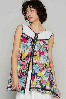 POL Lace Detail Floral Print Sleeveless Blouse