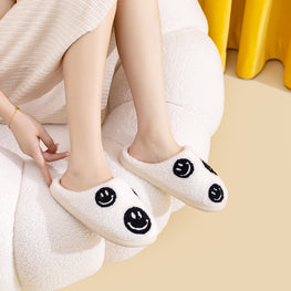 Melody Smiley Face Slippers - TopFashionHQ