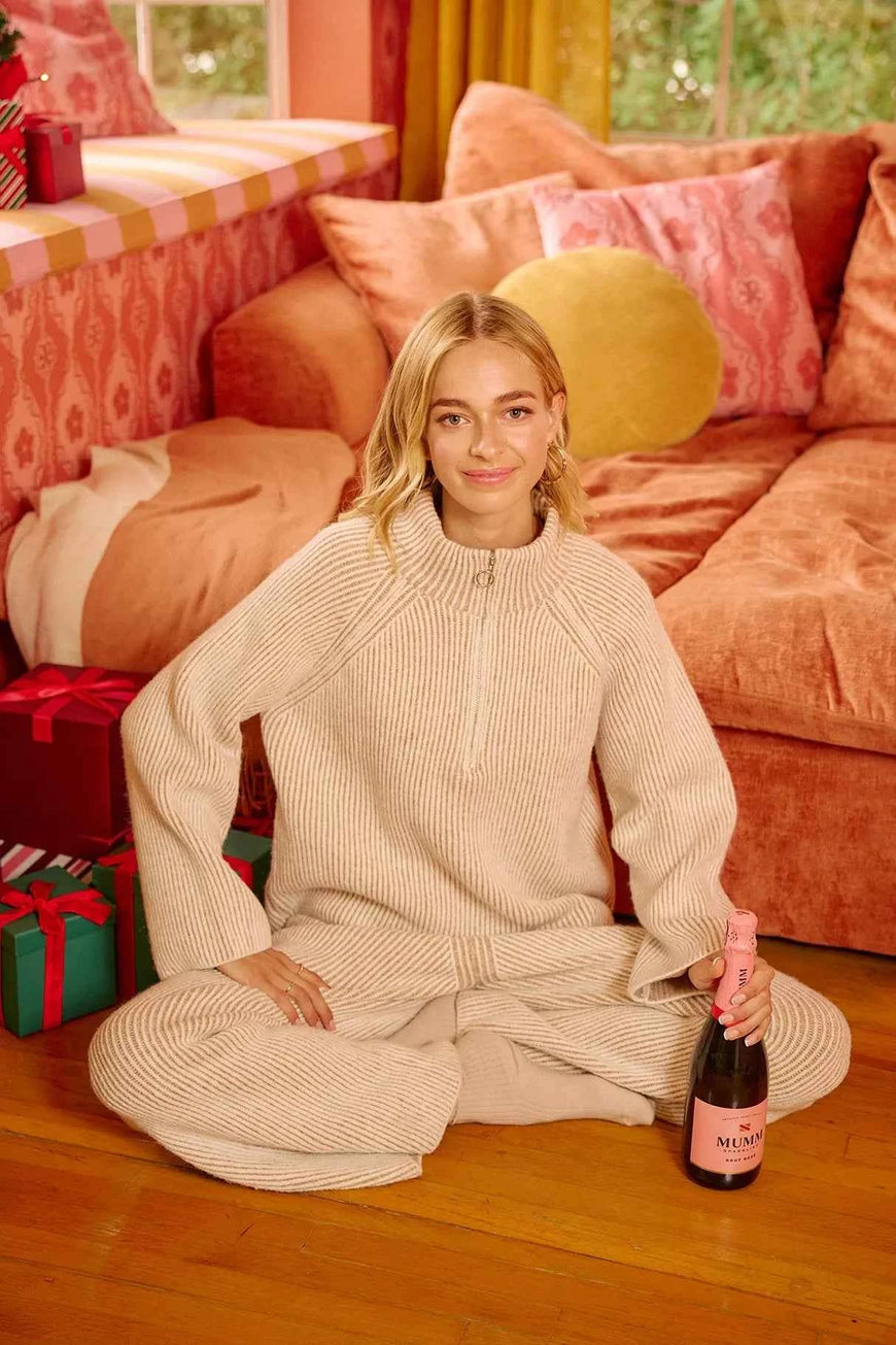 BiBi Two Tone Rib Texured Knit Collared Top with Zip Up