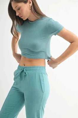 MONO B Essential Micro-ribbed Cropped Athleisure Tee