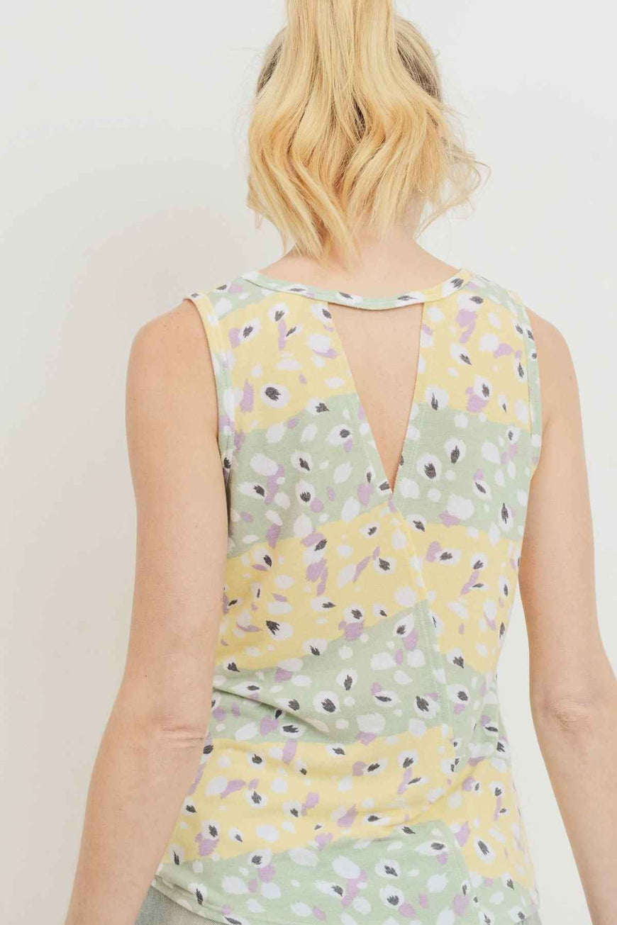 Printed Terry Back Opened Sleeveless Top