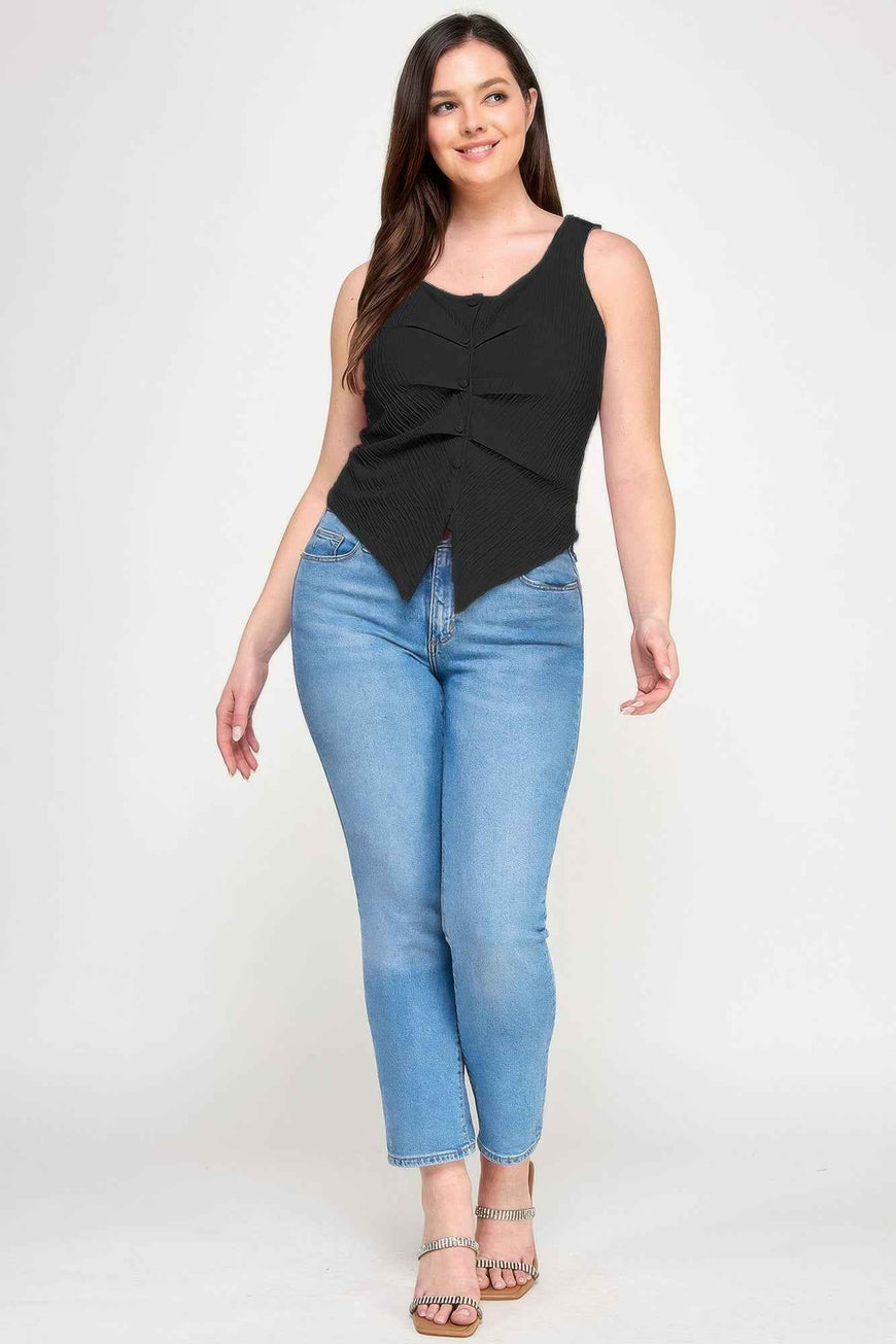 Plus Sleeveless Crinkle Knit Faux Button Down Top