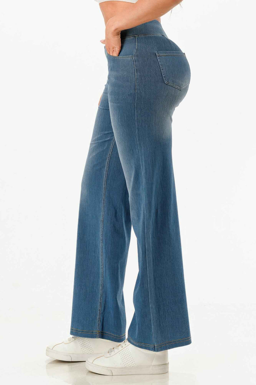 Ultra Soft Flare Baggy Jeans