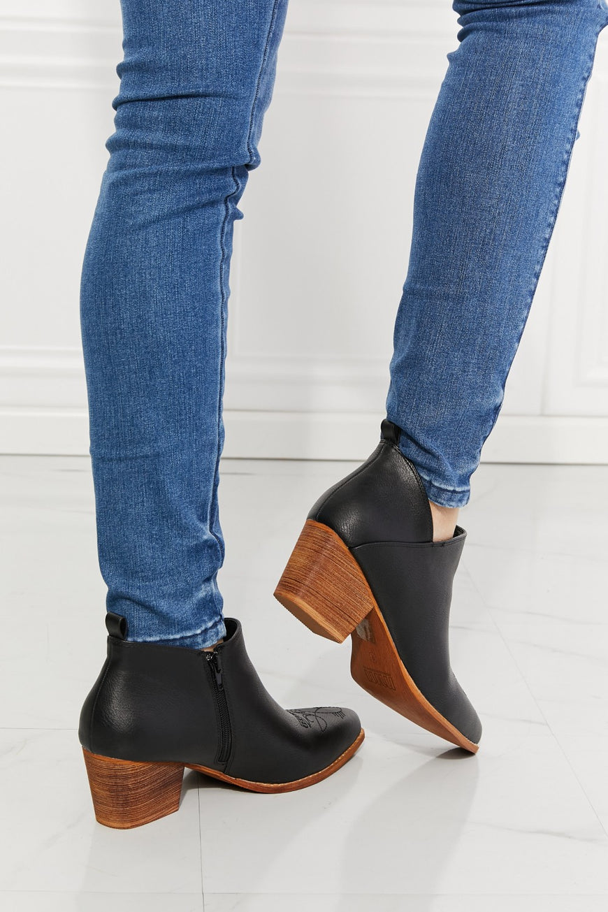 MMShoes Trust Yourself Embroidered Crossover Cowboy Bootie in Black - TopFashionHQ