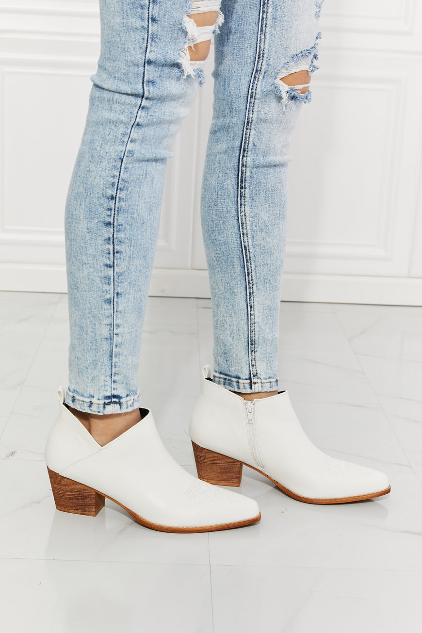 MMShoes Trust Yourself Embroidered Crossover Cowboy Bootie in White - TopFashionHQ