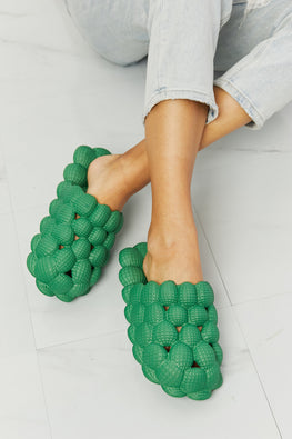 NOOK JOI Laid Back Bubble Slides in Green - TopFashionHQ