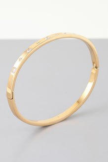 Cubic Star Embedded Cuff Bracelet