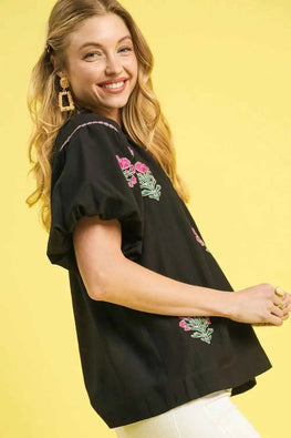 Umgee Floral Embroidered Puff Sleeve Blouse